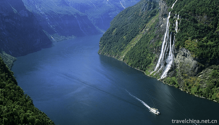 Three-Parallel-Rivers-of-Yunnan-Protected-Areas-10