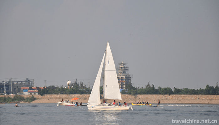 Jinshan-City-Beach-Shanghai-2