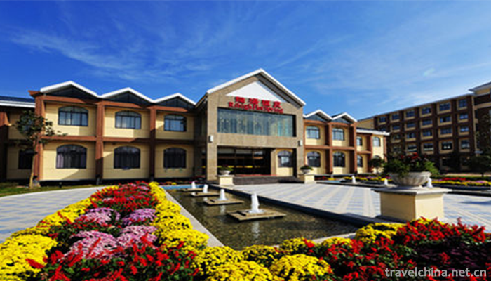 Oriental-Ruihai-International-Hot-Spring-Resort-4
