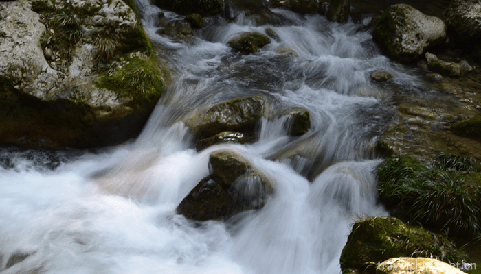 Zhongba-Grand-Canyon-Scenic-Area-2