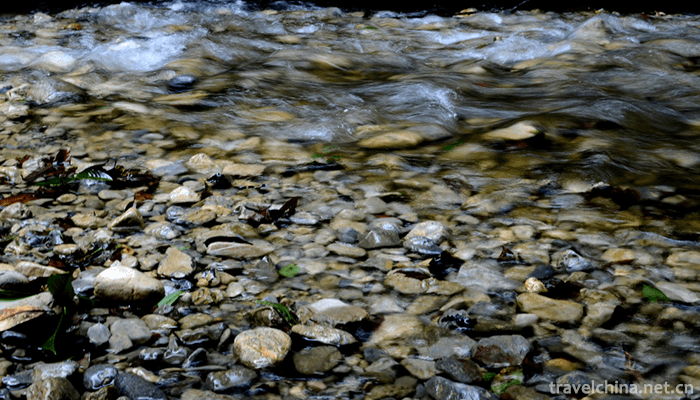 Zhongba-Grand-Canyon-Scenic-Area-3