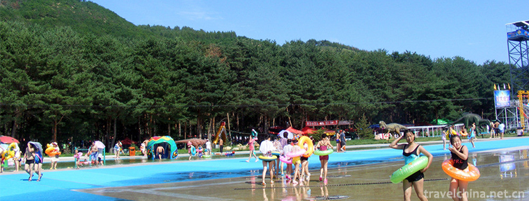 Yilong Water Custom Park