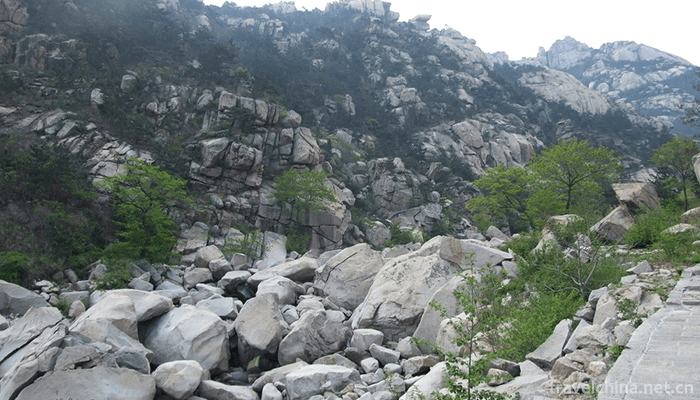 two-dragons-mountain-Erlongshan-14