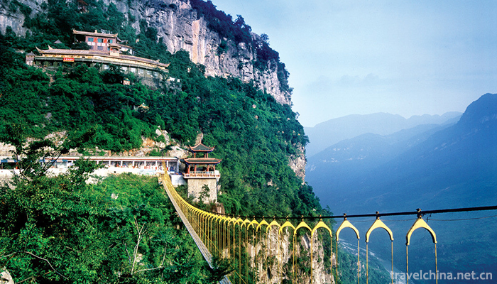 Jiuhuangshan-Ape-King-Cave-Scenic-Area-1