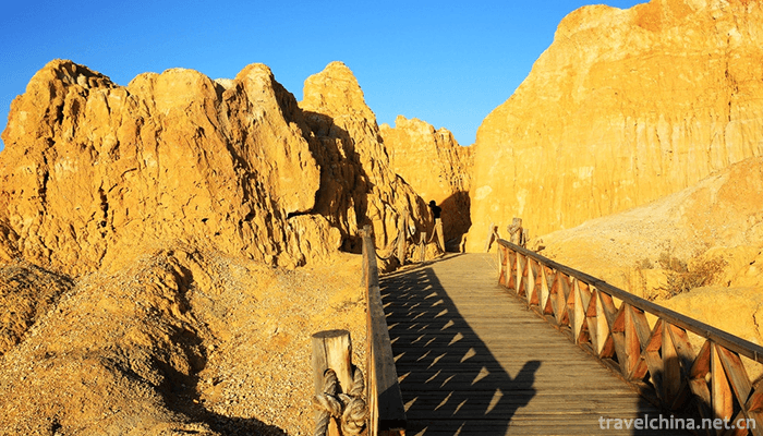 Wucai-Beach-13