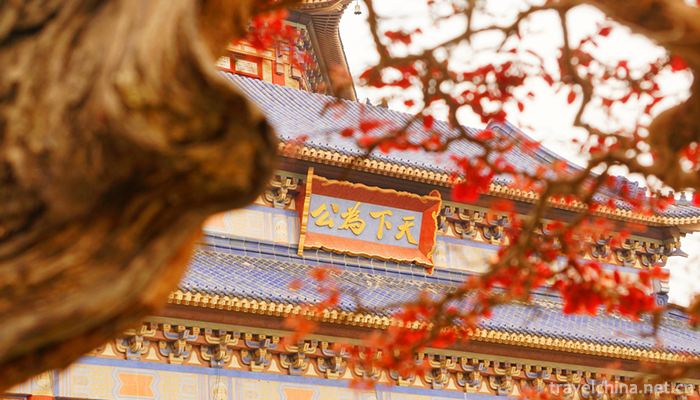 Sun-Yatsen-Memorial-Hall-1