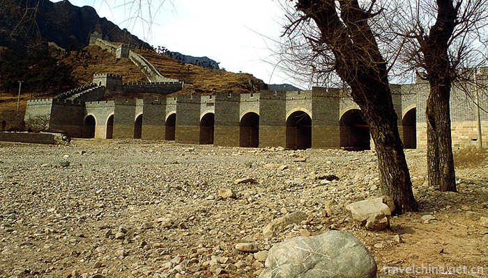 The-Great-Wall-at-JiuMen-8