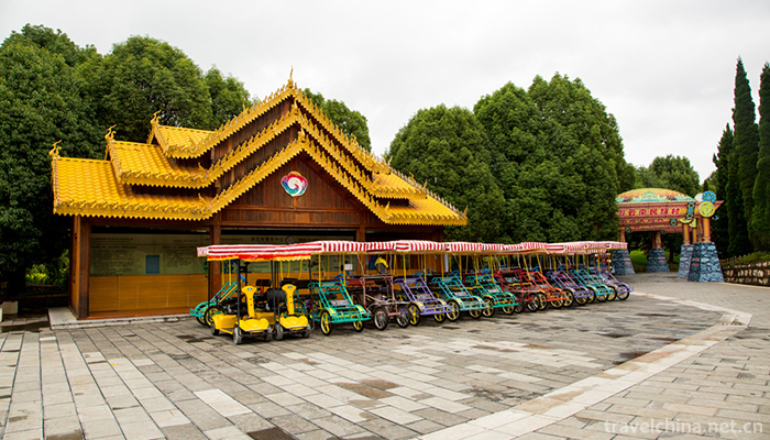 Yunnan-Nationalities-Village-12