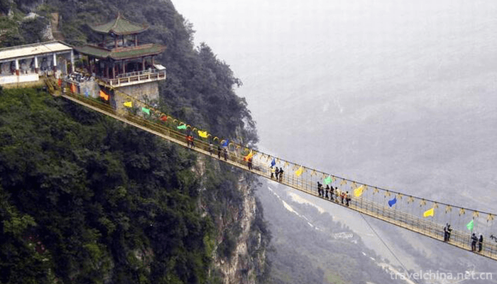 Jiuhuangshan-Ape-King-Cave-Scenic-Area-7
