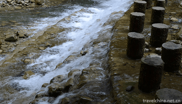 Zhongba-Grand-Canyon-Scenic-Area-4