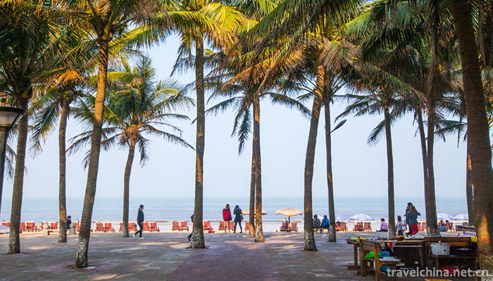 Holiday-Beach-3
