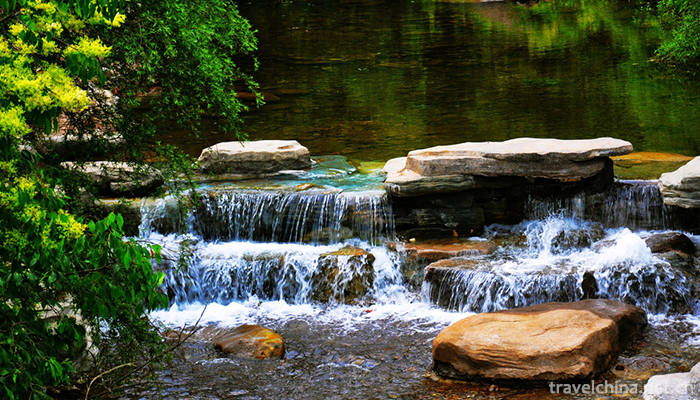 Liupanshan-National-Forest-Park-3