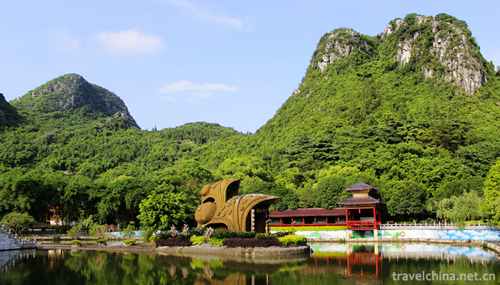 Liu-Sanjie-s-Grand-View-Garden-6