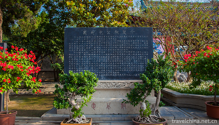 Bao-Xiaosu-Temple-2
