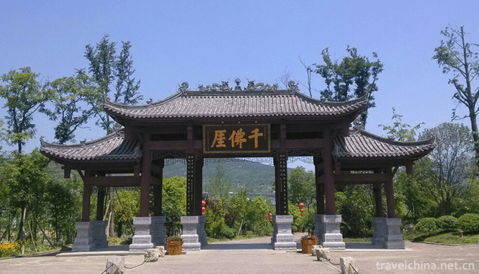 Qianfoya-Scenic-Spot-10