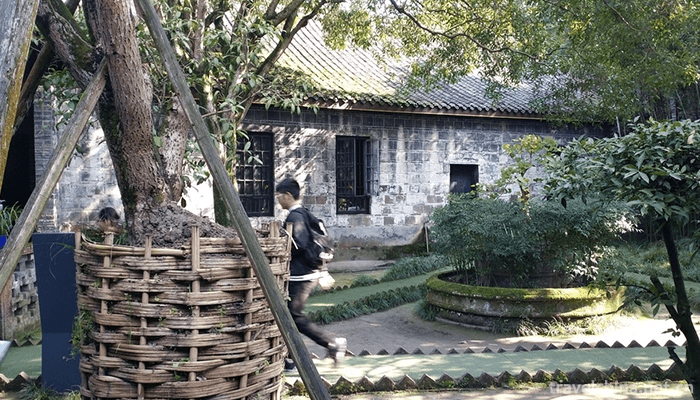 Dayi-Liushi-Manorial-Museum-10