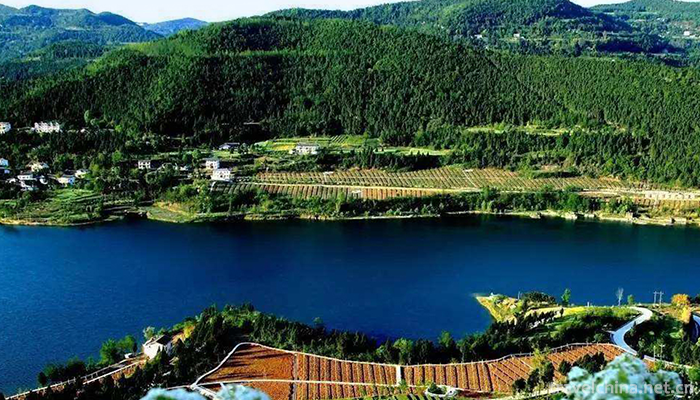 Shengzhong-Lake-Scenic-Area-3