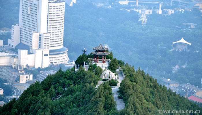 Thousand-Buddhas-Mountain-2