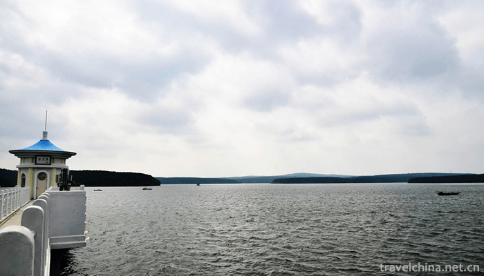 jingyuetan-national-forest-park-3