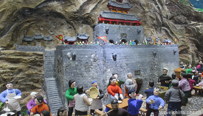 Binxian-Dafo-Temple-Grottoes-3