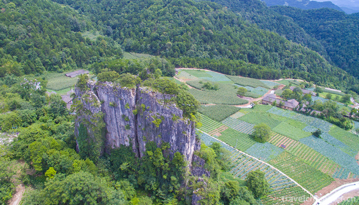 Zengjiashan-Scenic-Area-5