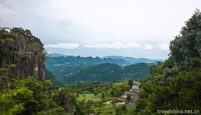 Zengjiashan-Scenic-Area-3