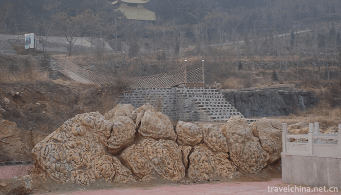 Fulaishan-Scenic-Area-2