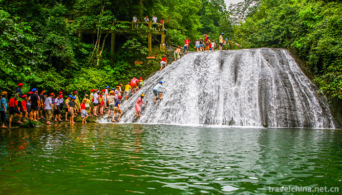Gudong-Waterfall-8