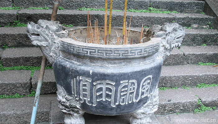 West-Mountain-Scenic-Spot-of-Guiping-3