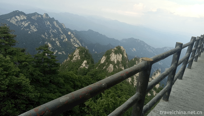Guilin-Yaoshan-Scenic-Area-10