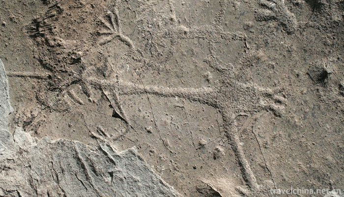 Helan-Mountain-Rock-Painting-14