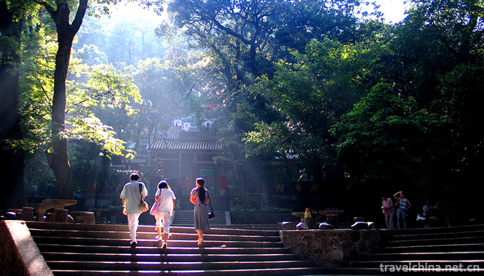 West-Mountain-Scenic-Spot-of-Guiping-5