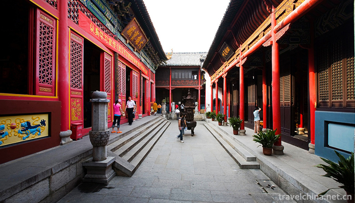 Gui-Yuan-Temple-1