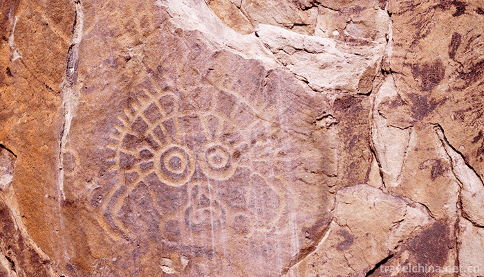 Helan-Mountain-Rock-Painting-6