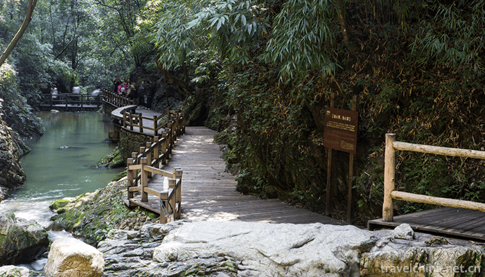 Black-Valley-Scenic-Area-10
