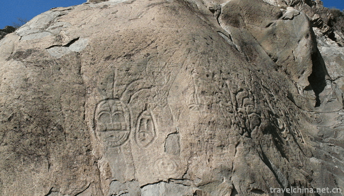 Helan-Mountain-Rock-Painting-16