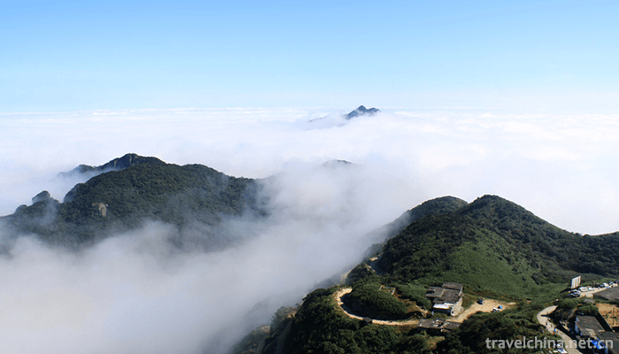 Guangdong-First-Peak-Tourist-Scenic-Spot-4
