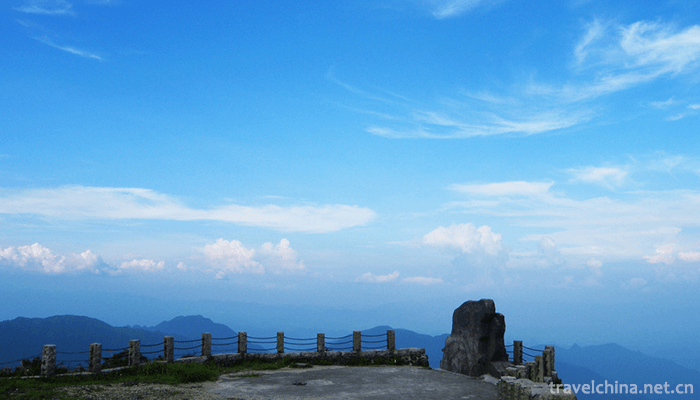 Guangdong-First-Peak-Tourist-Scenic-Spot-5