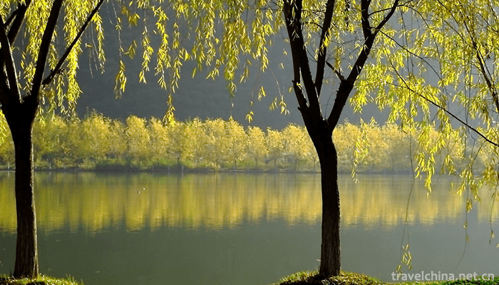 Guanyin-Gorge-Scenic-Area-1