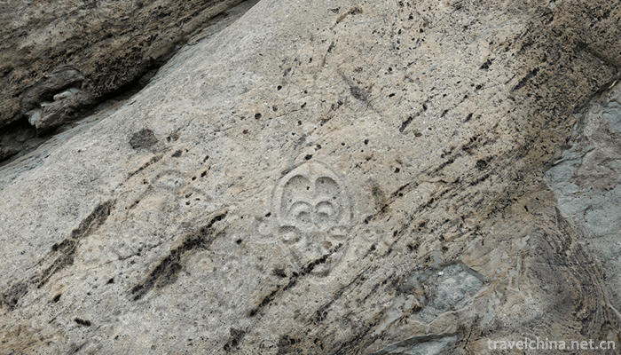 Helan-Mountain-Rock-Painting-19