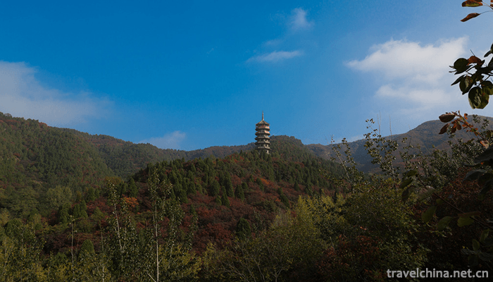 Red-Leaf-Valley-Eco-cultural-Tourist-Area-4