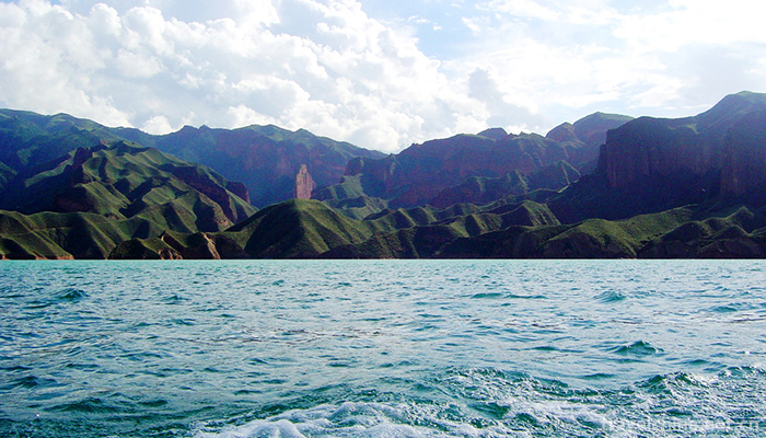 Scenic-Spot-of-the-Source-of-the-Yellow-River-1