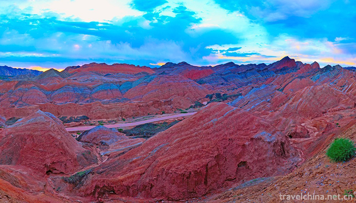 Flaming-Mountains-5