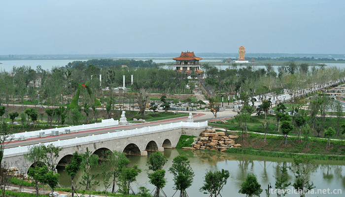 Jining-Beihu-Tourist-Resort-3