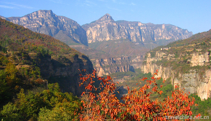 Linzhou-Taihang-Grand-Canyon-Scenic-Area-2