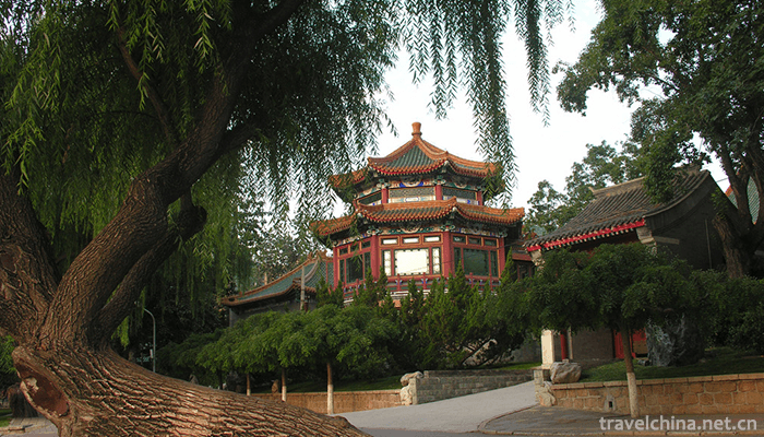 Longtan-Park-1