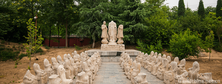 Longxing Temple 