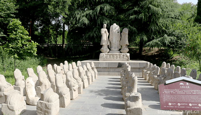 Longxing-Temple-8