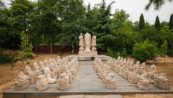Longxing-Temple-2