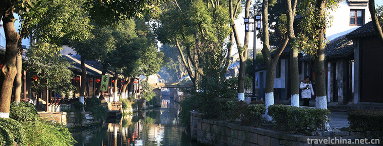 Luzhi Ancient town 